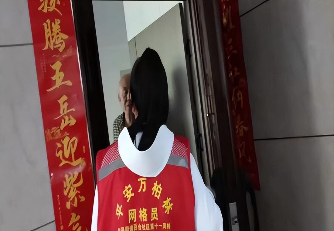 门把手上的小插曲(图1) 门把手上的小插曲(图1)
